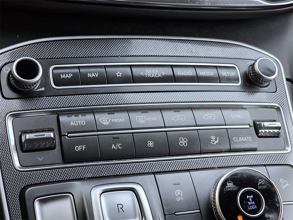 Used 2023 Hyundai Santa Fe SEL w/ Premium Package image 34