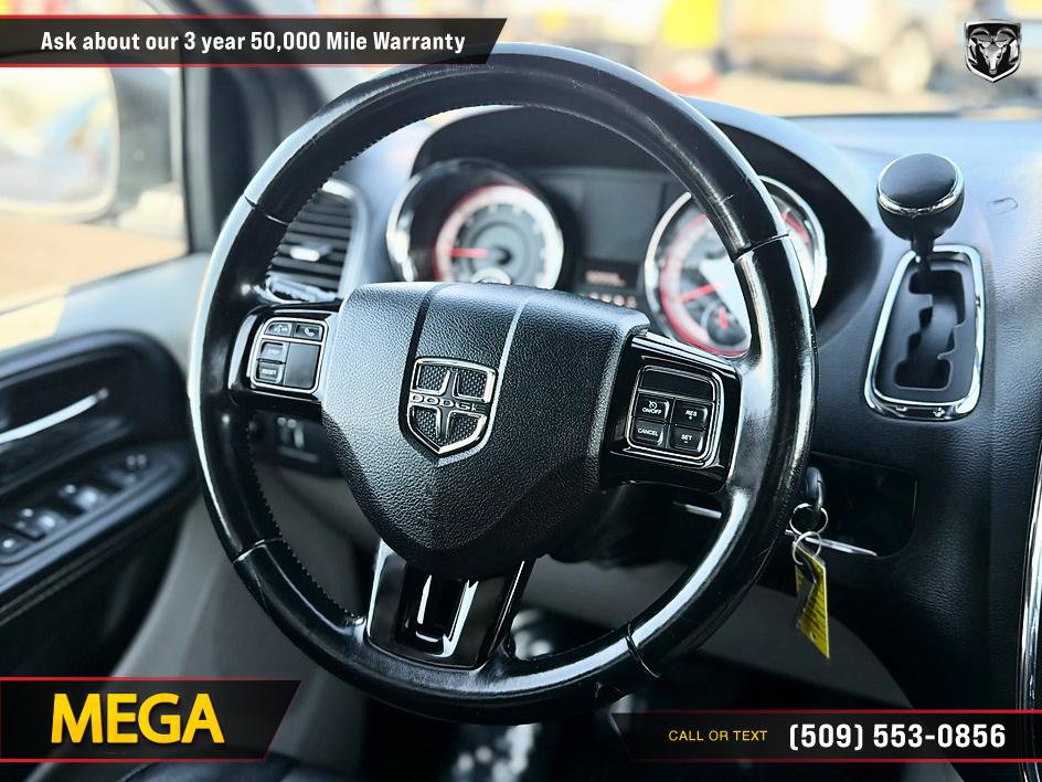 Used 2019 Dodge Grand Caravan SXT FWD image 24