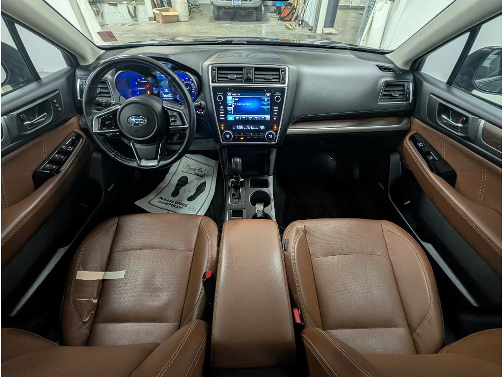 Used 2018 Subaru Outback 3.6R Touring w/ Popular Package #3 image 10