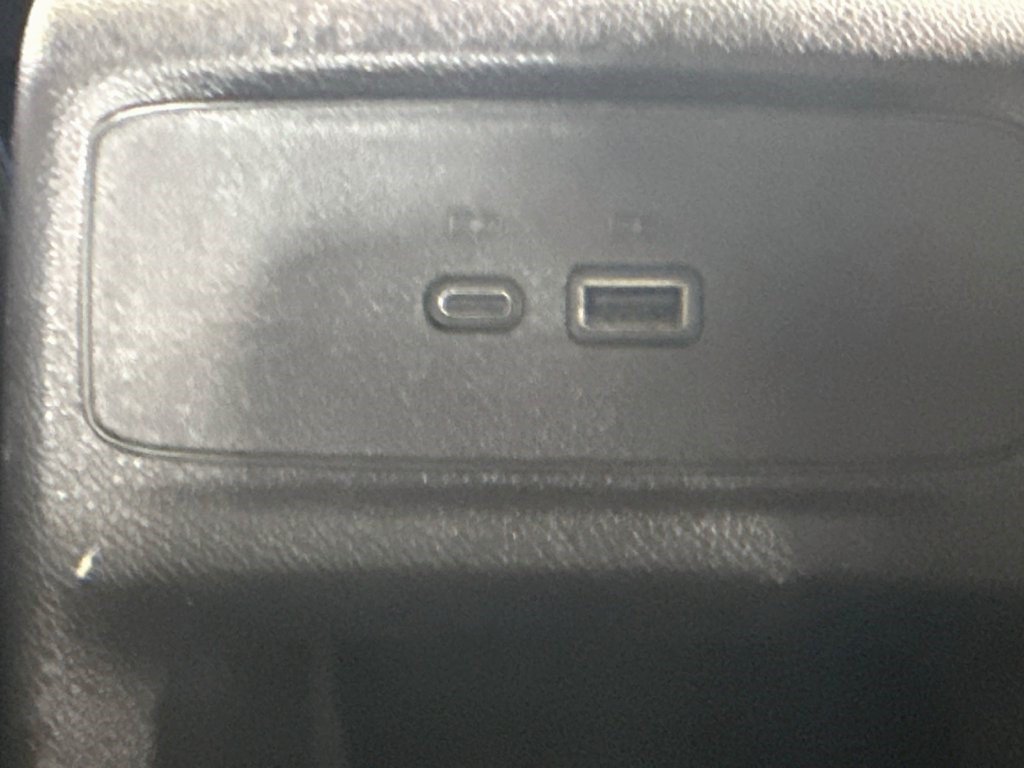 Used 2024 Buick Envista Sport Touring w/ Convenience I Package FWD image 41