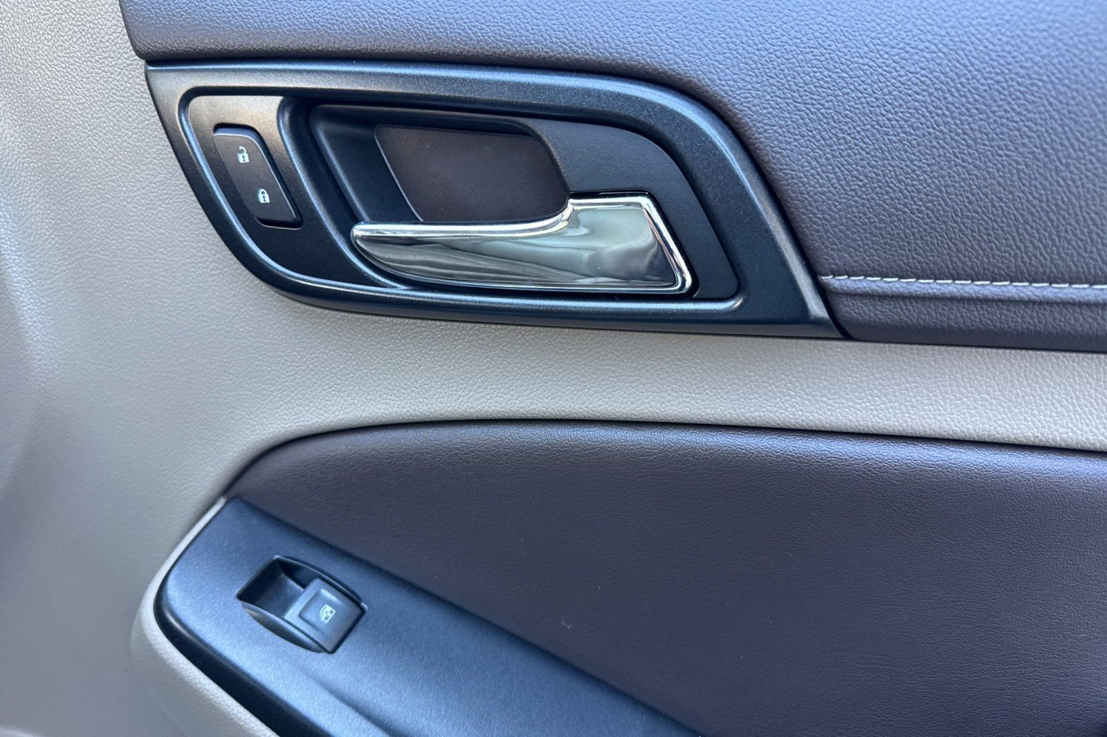 Used 2020 Chevrolet Tahoe Premier image 21