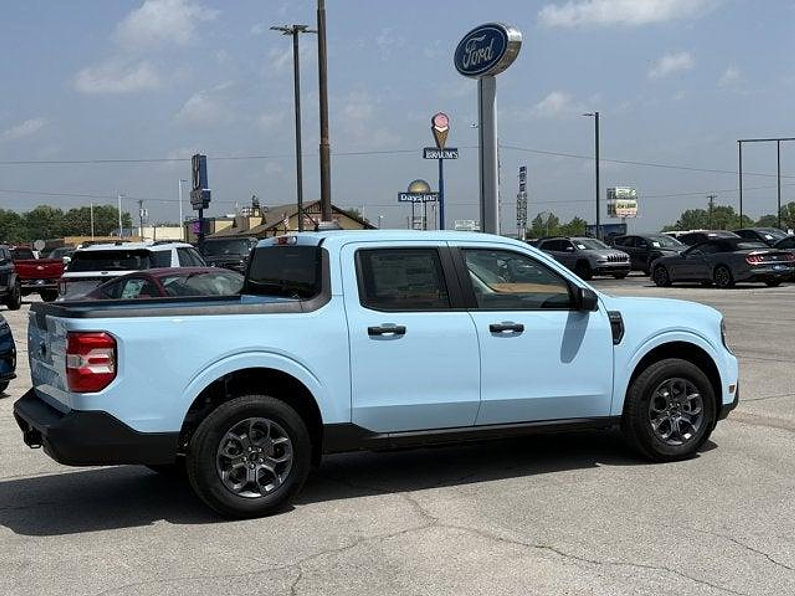 New 2026 Ford Maverick XLT AWD/4WD image 7