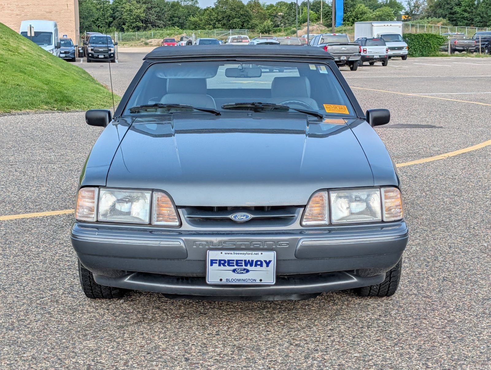 Used 1989 Ford Mustang LX RWD image 9