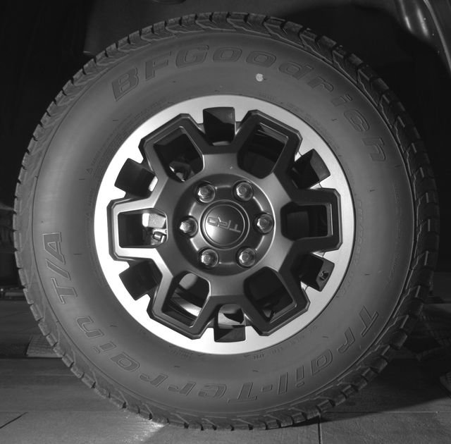 Used 2025 Toyota Tacoma TRD Off-Road w/ TRD Off Road Upgrade Package AWD/4WD image 29