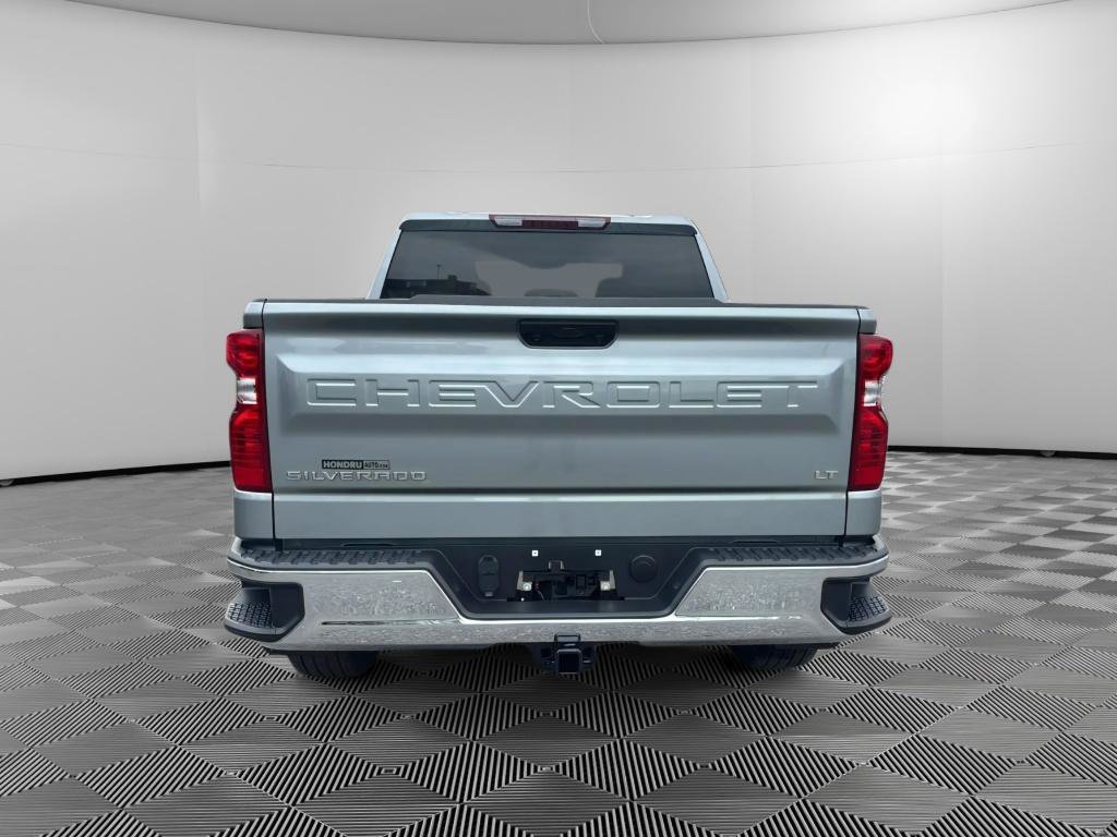 Used 2024 Chevrolet Silverado 1500 LT AWD/4WD image 8