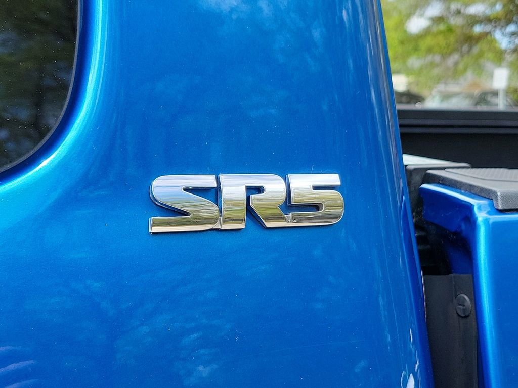 Used 2017 Toyota Tacoma SR5 image 8