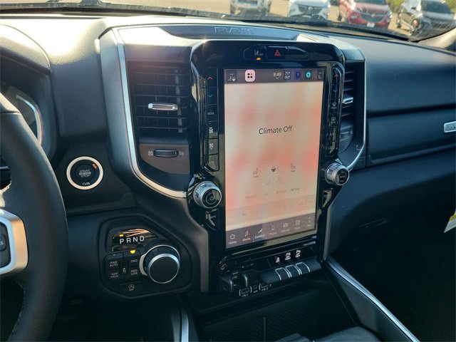 New 2026 RAM 1500 4x4 Crew Cab image 12