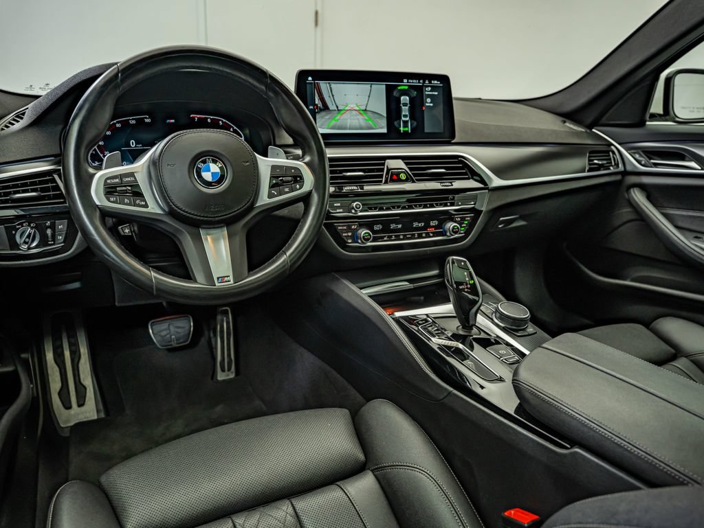 Used 2022 BMW 540i w/ M Sport Package RWD image 30