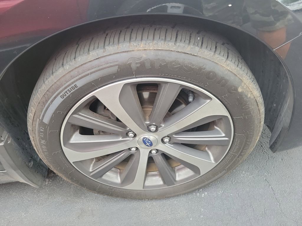 Used 2017 Subaru Legacy 2.5i Limited AWD/4WD image 9