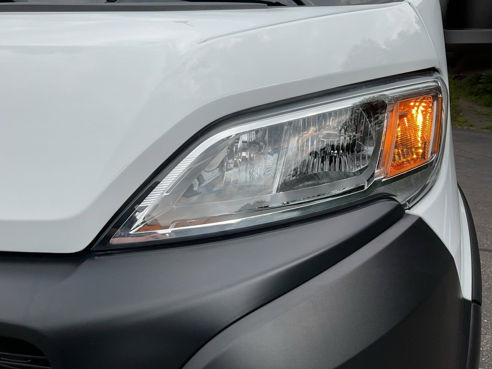 New 2024 RAM ProMaster 2500 w/ Storage Group image 25