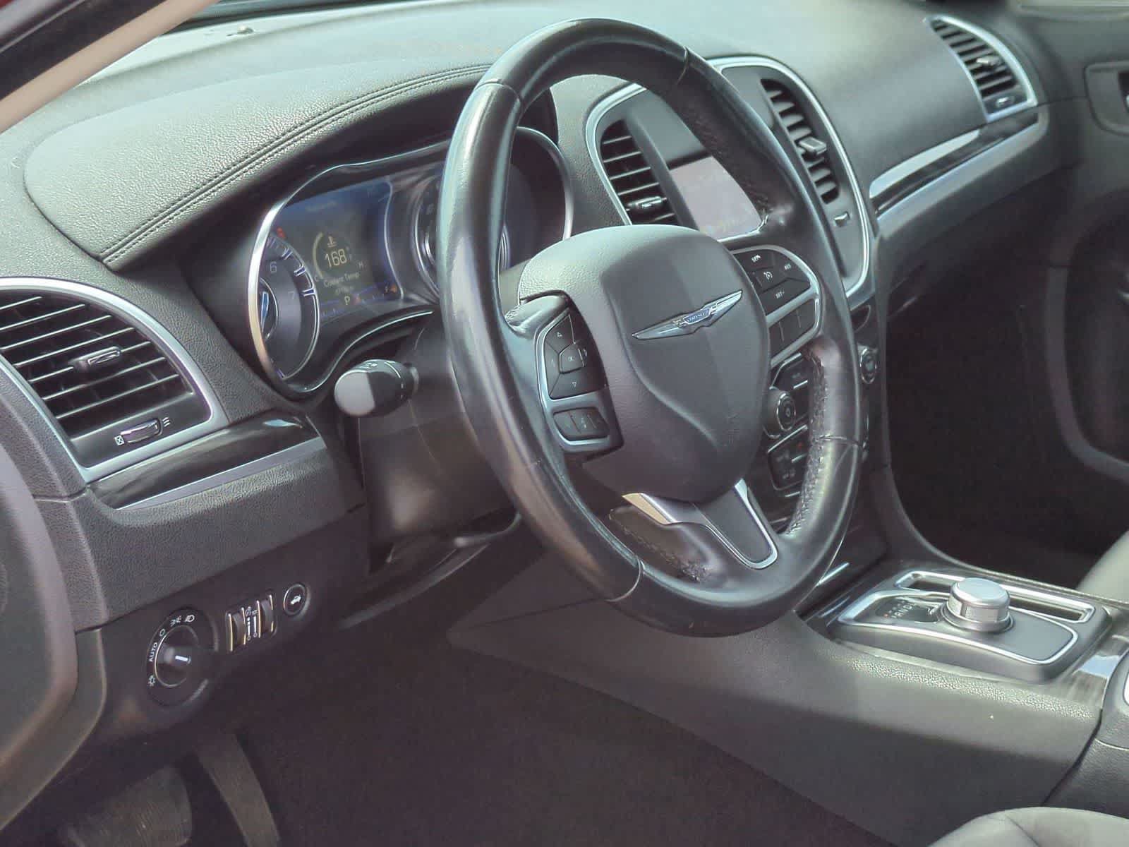Used 2020 Chrysler 300 Touring w/ Sport Appearance Package RWD video 2
