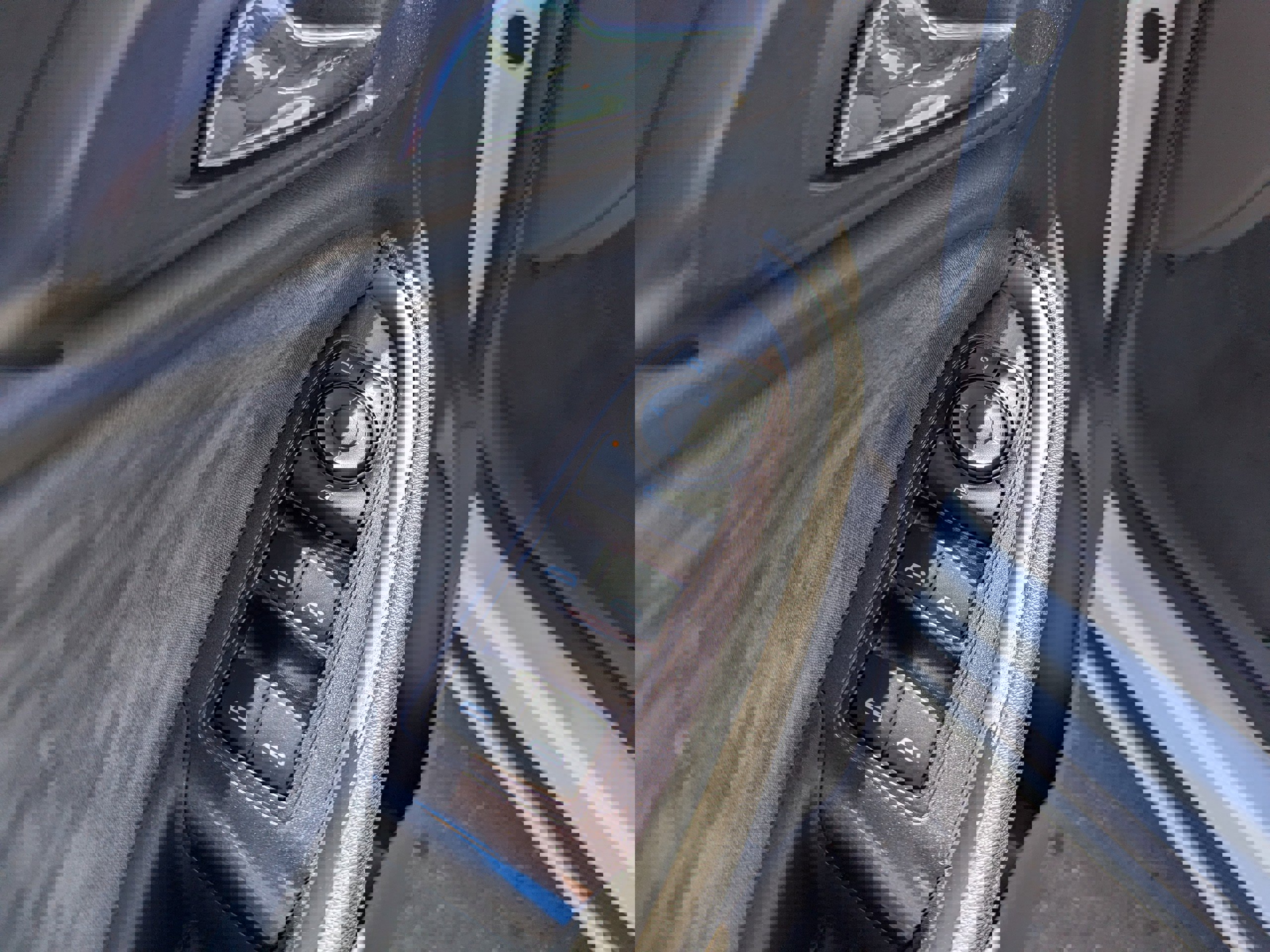 Used 2018 Chevrolet Malibu LS image 11