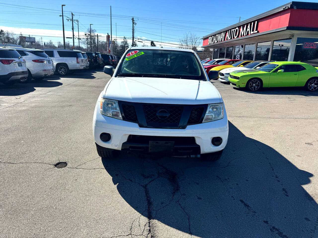 Used 2015 Nissan Frontier SV image 8