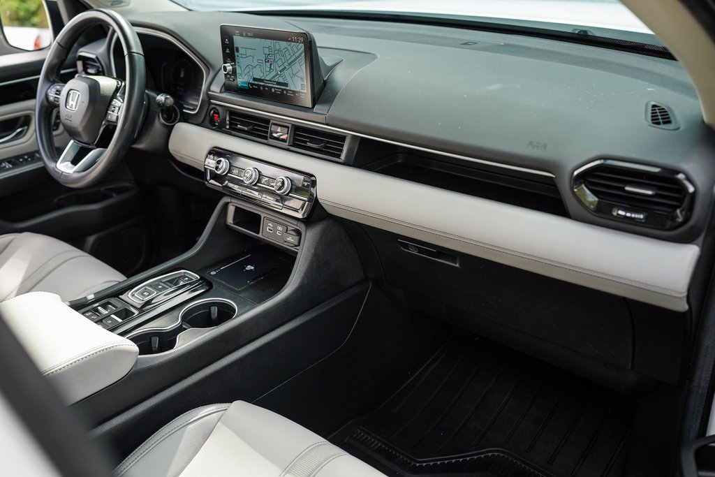 Used 2024 Honda Pilot Touring image 21