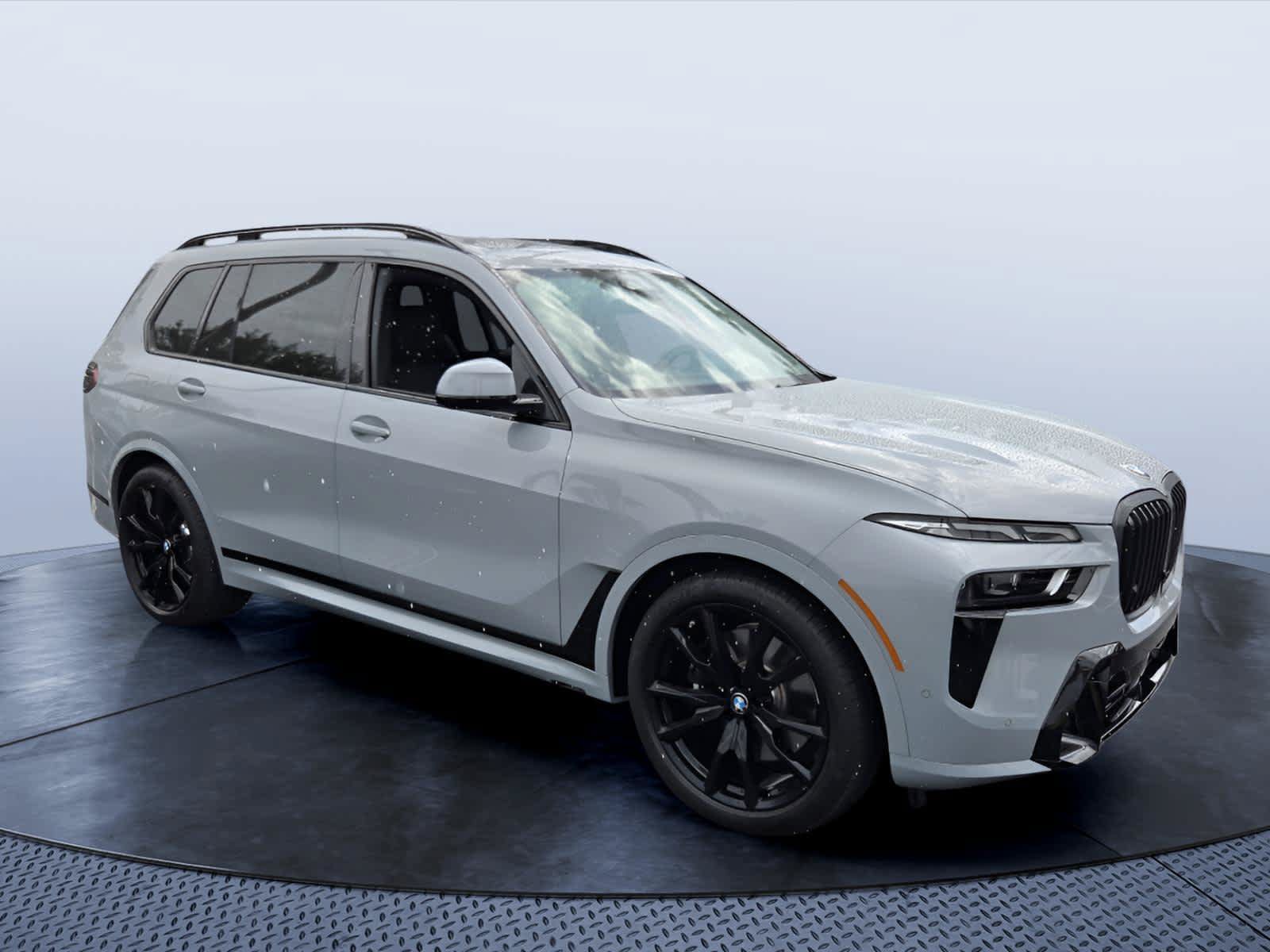 Used 2026 BMW X7 xDrive40i w/ Executive Package AWD/4WD image 1