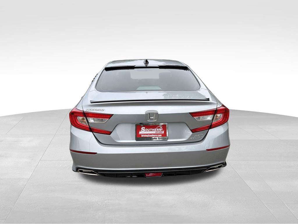 Used 2021 Honda Accord Sport image 4