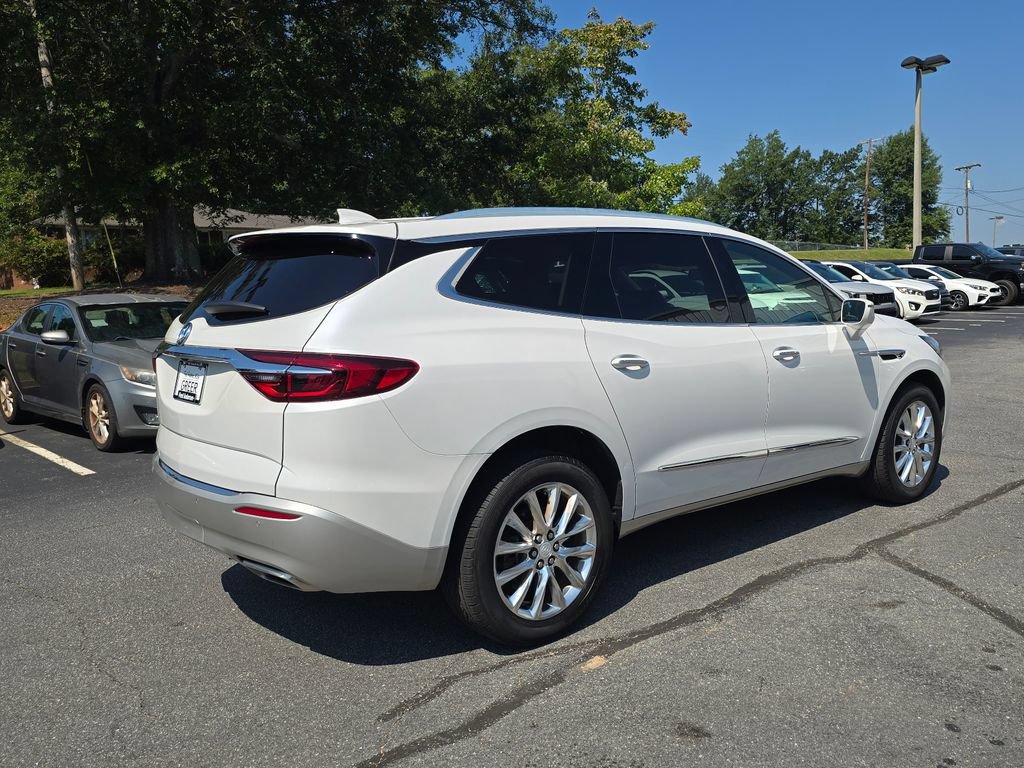 Used 2019 Buick Enclave Premium w/ Experience Buick Package AWD/4WD image 3