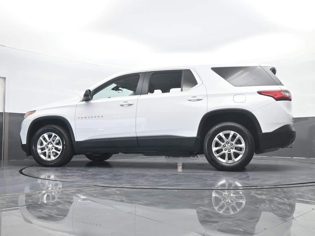 Used 2021 Chevrolet Traverse LS image 53