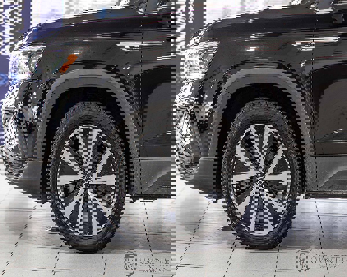 Used 2022 Volkswagen Taos SE image 7