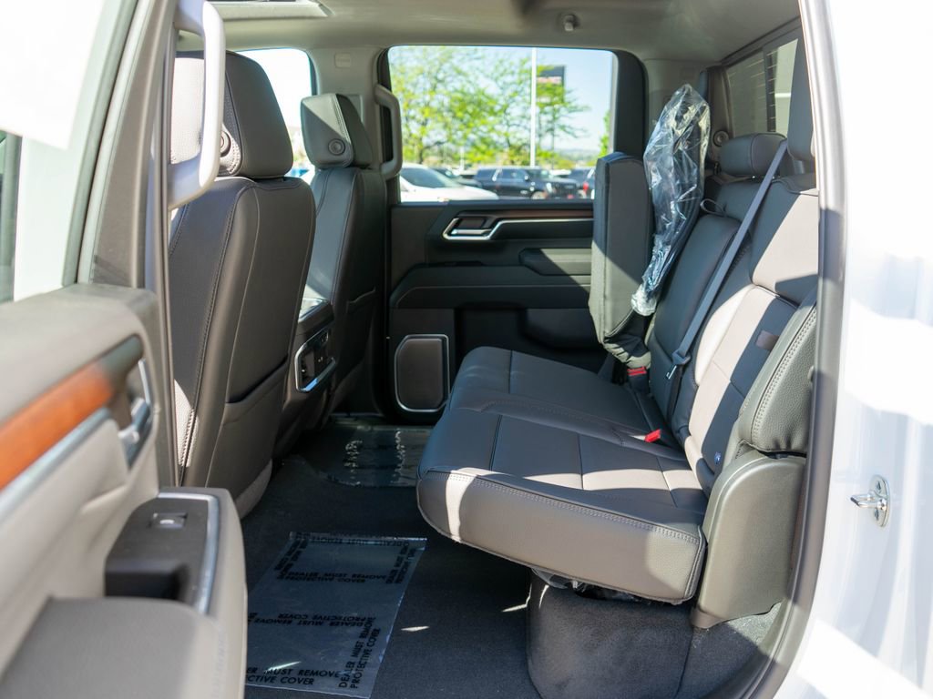 New 2026 GMC Sierra 3500 Denali w/ Denali Reserve Package AWD/4WD image 13