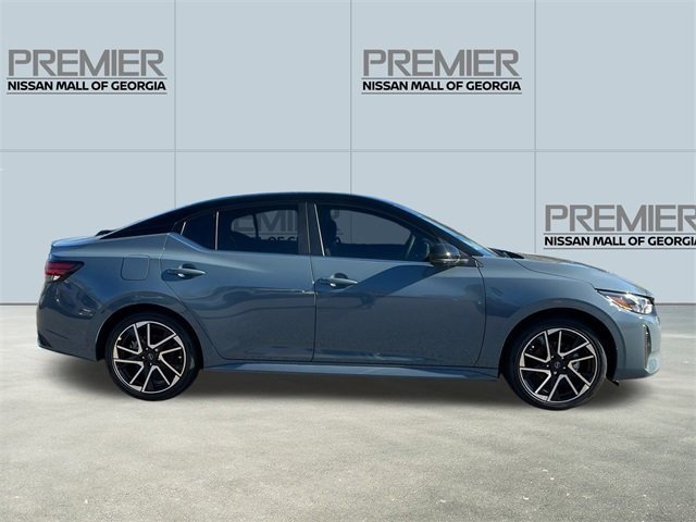 New 2025 Nissan Sentra SR w/ SR Premium Package image 4