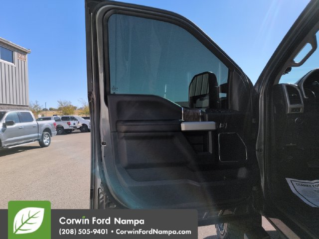 Used 2019 Ford F250 Lariat w/ Lariat Ultimate Package AWD/4WD image 10
