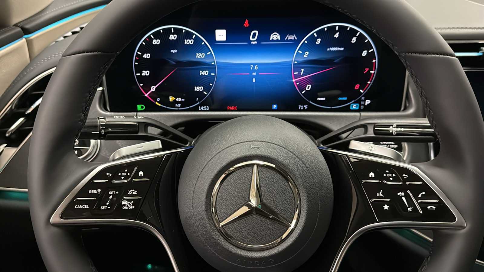 New 2027 Mercedes-Benz E 350 4MATIC Sedan image 18