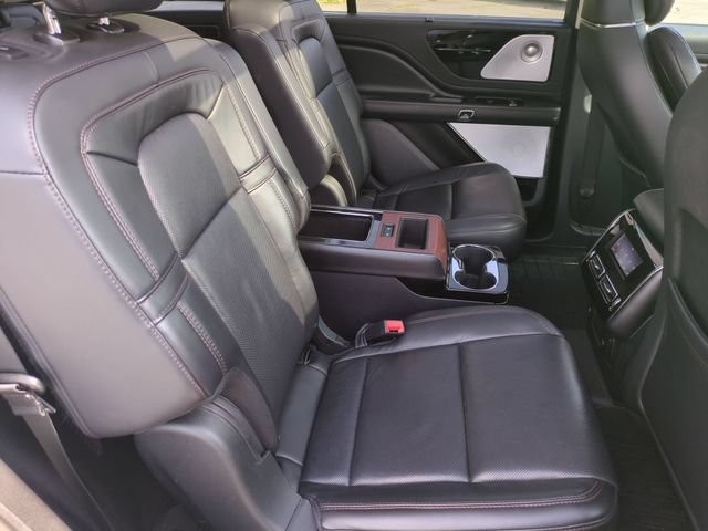 Used 2021 Lincoln Aviator Reserve w/ Equipment Group 202A AWD/4WD image 34