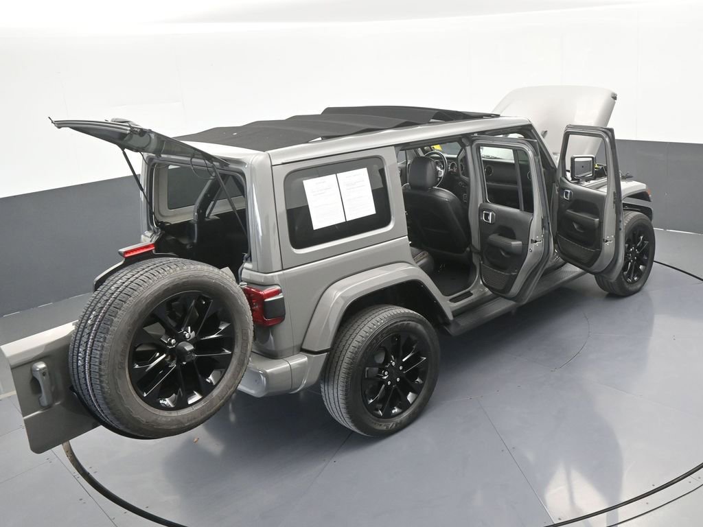 Used 2022 Jeep Wrangler Unlimited Sahara AWD/4WD image 74