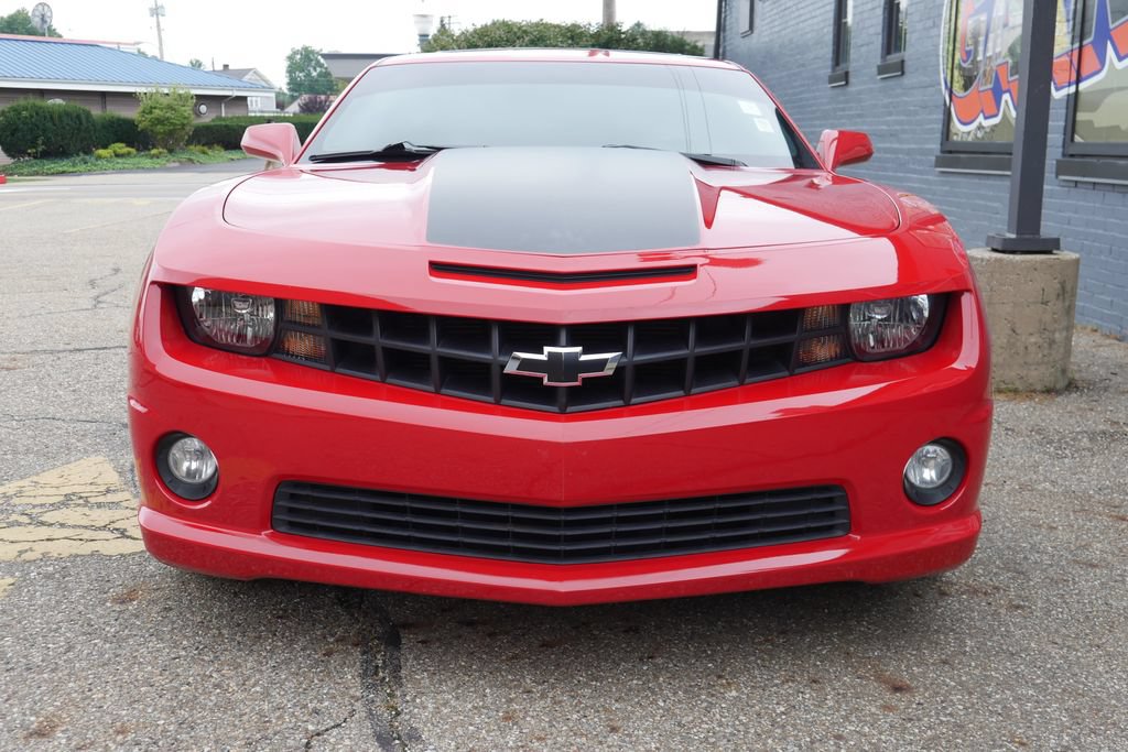 Used 2011 Chevrolet Camaro SS RWD image 29