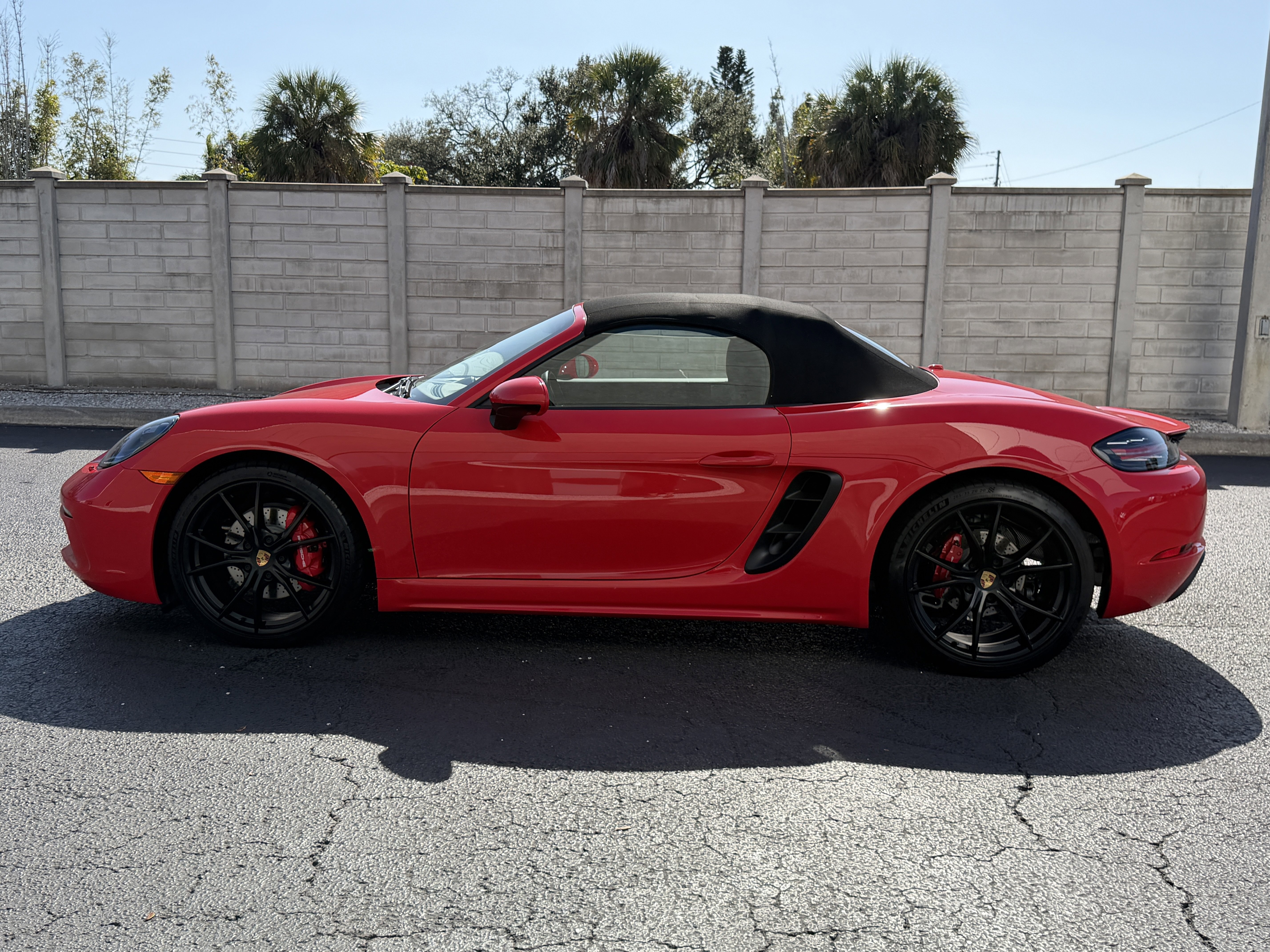 Certified 2025 Porsche 718 Boxster S image 2