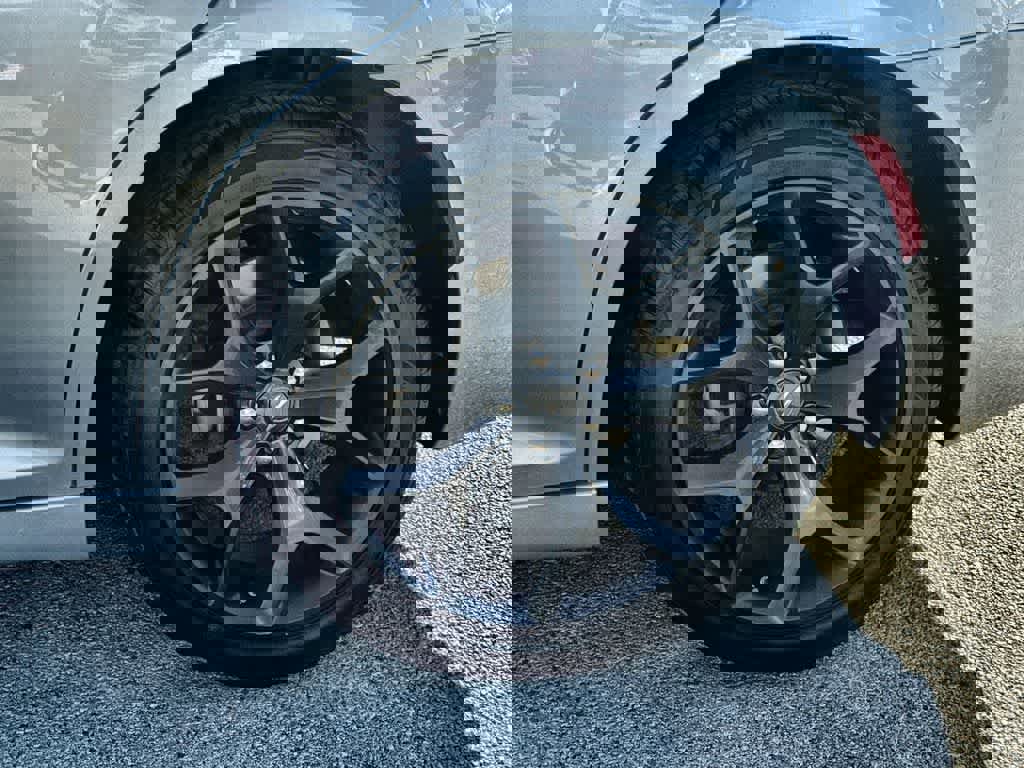 Used 2023 Chrysler 300 S image 10