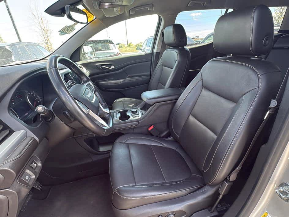 Used 2020 GMC Acadia SLT w/ Trailering Package AWD/4WD image 12