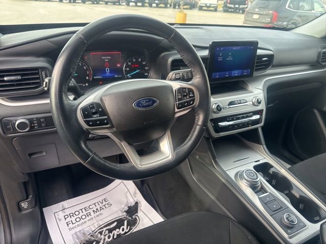 Used 2022 Ford Explorer XLT w/ Class IV Trailer Tow Package image 25