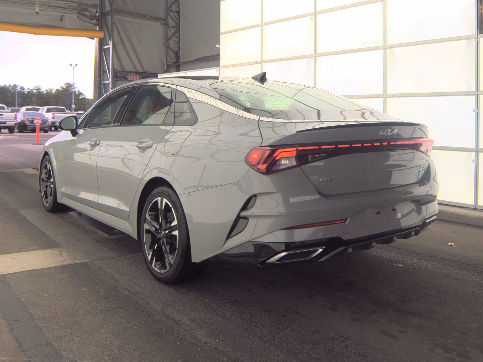 Used 2022 Kia K5 GT-Line w/ GT-Line FWD Premium Package image 6