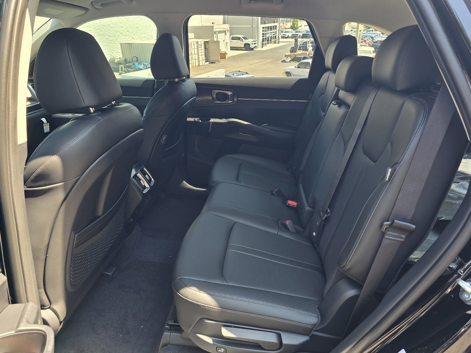 New 2026 Kia Sorento S AWD/4WD image 4