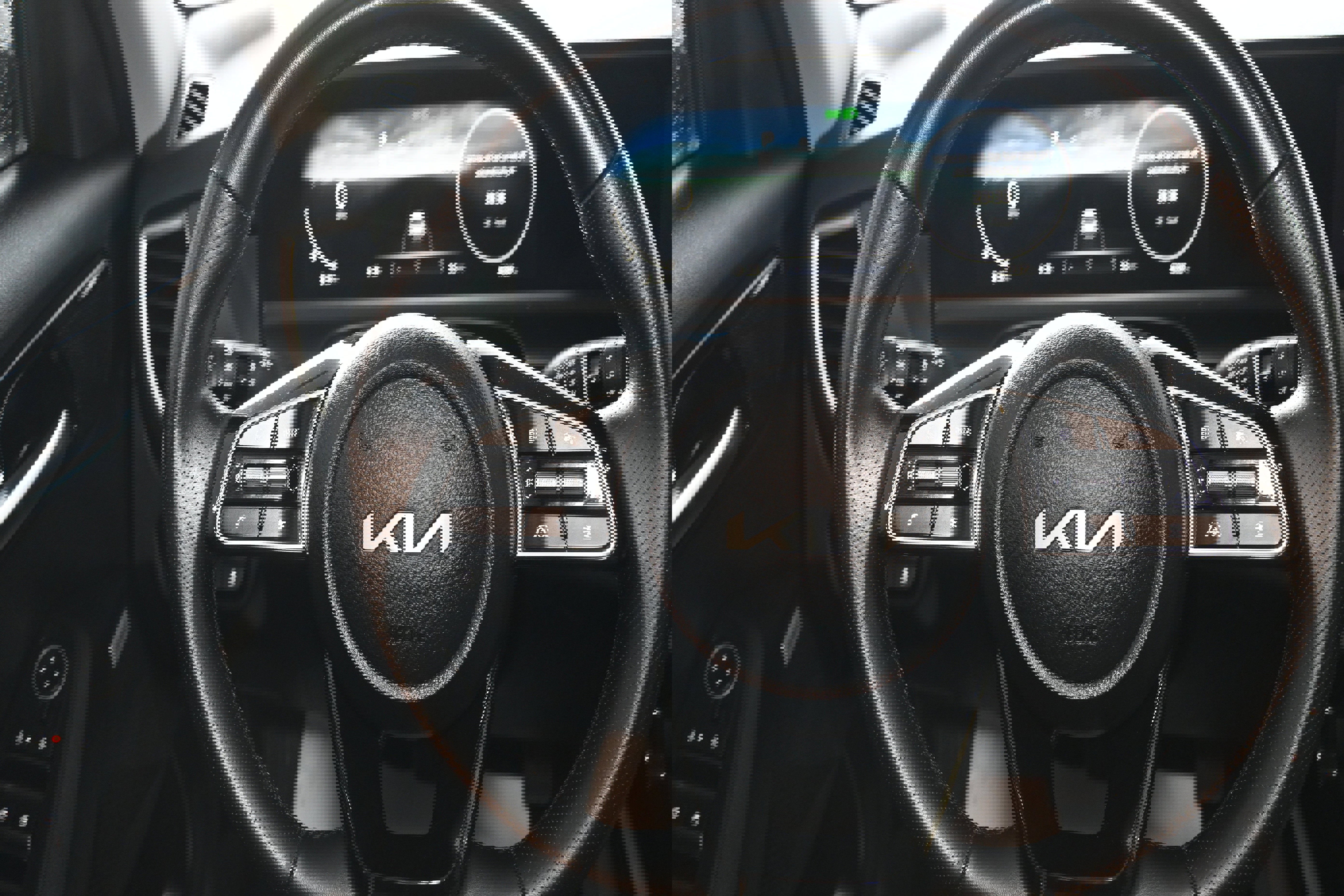 Used 2024 Kia Seltos SX image 17