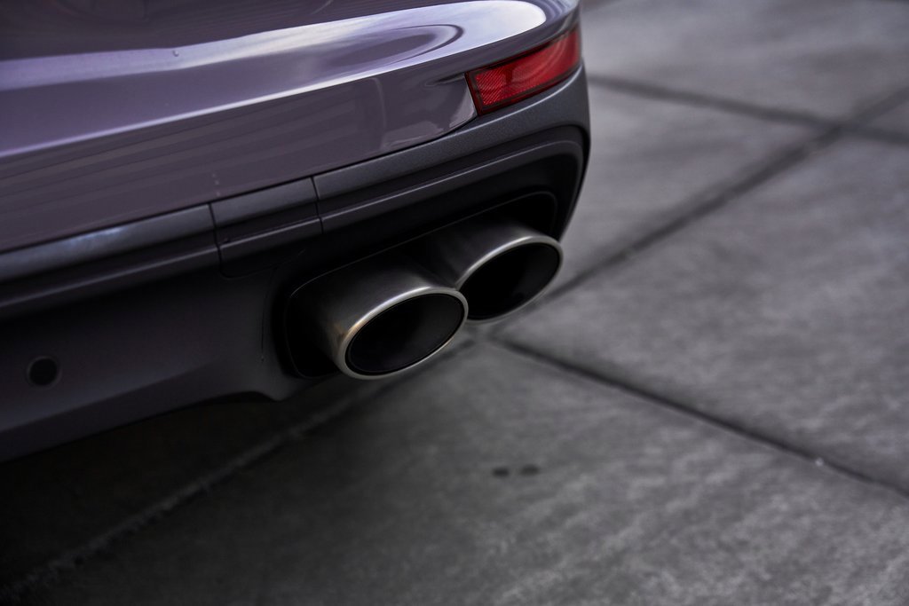 Used 2025 Porsche Panamera 4 w/ Premium Package image 13