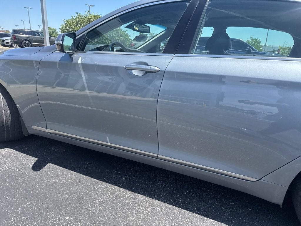 Used 2017 Genesis G80 3.8 w/ Option Group 03 AWD/4WD image 6