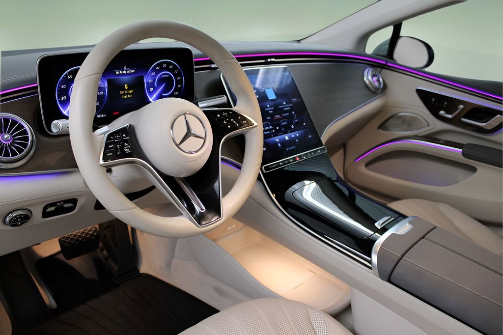 Used 2023 Mercedes-Benz EQS 450+ Sedan image 13