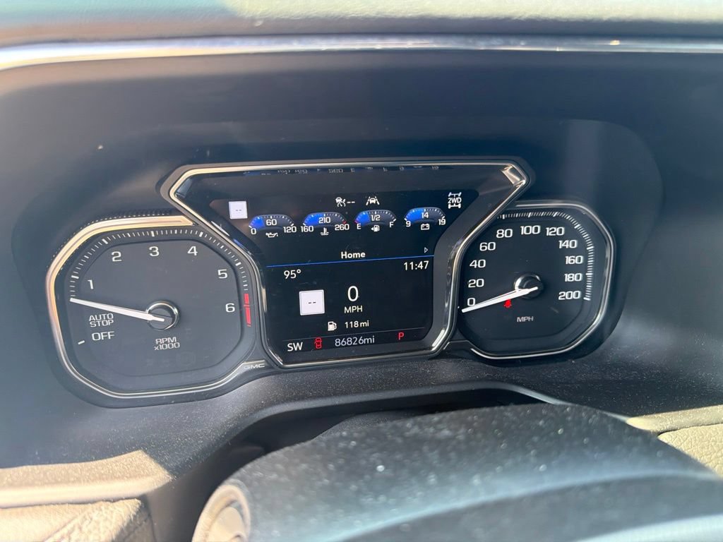 Used 2021 GMC Yukon Denali w/ Denali Premium Package AWD/4WD image 18