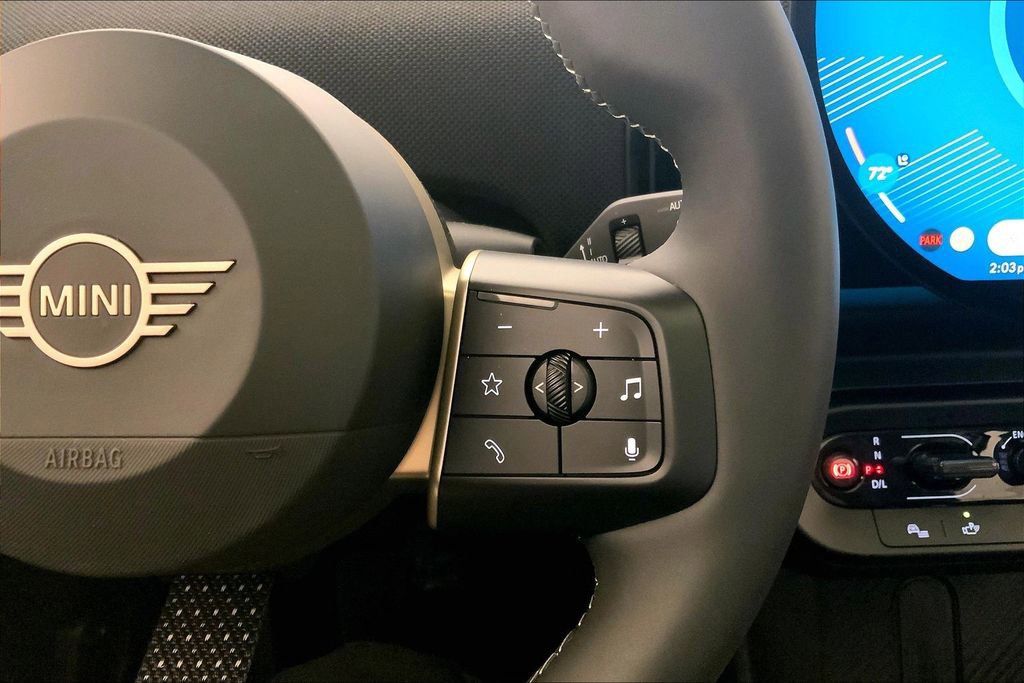 Used 2025 MINI Cooper S image 19