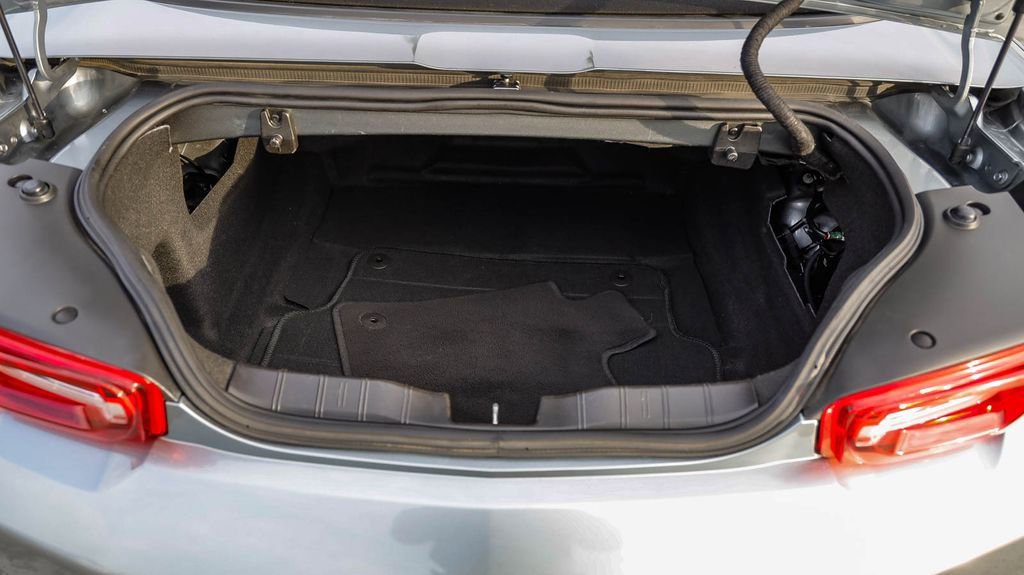 Used 2023 Chevrolet Camaro LT image 27