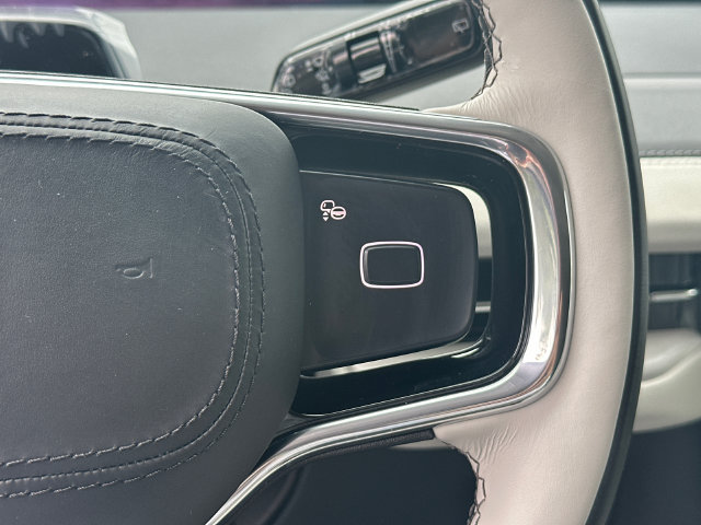 New 2026 Lincoln Navigator Premiere AWD/4WD image 25