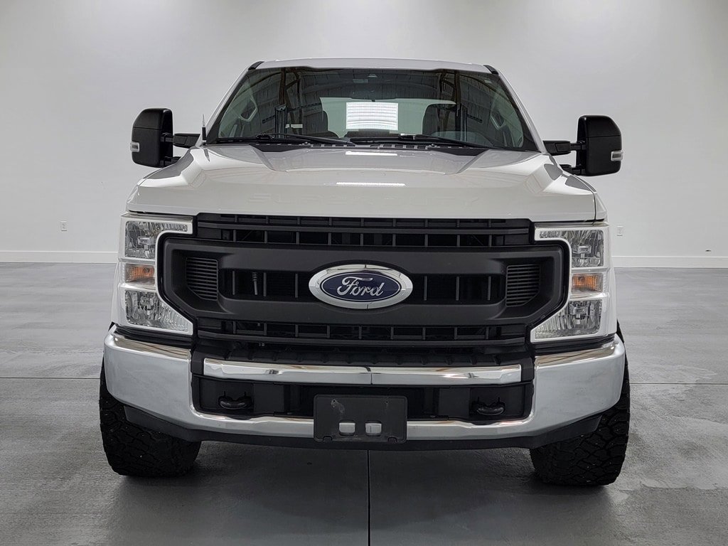 Used 2020 Ford F250 XL w/ Power Equipment Group AWD/4WD image 2