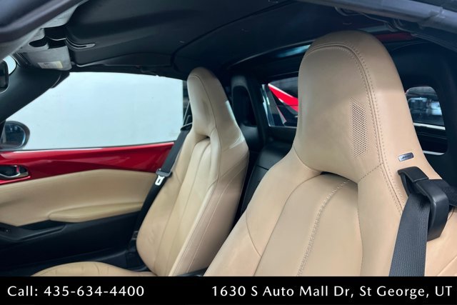 Used 2017 MAZDA MX-5 Miata RF Grand Touring RWD image 11