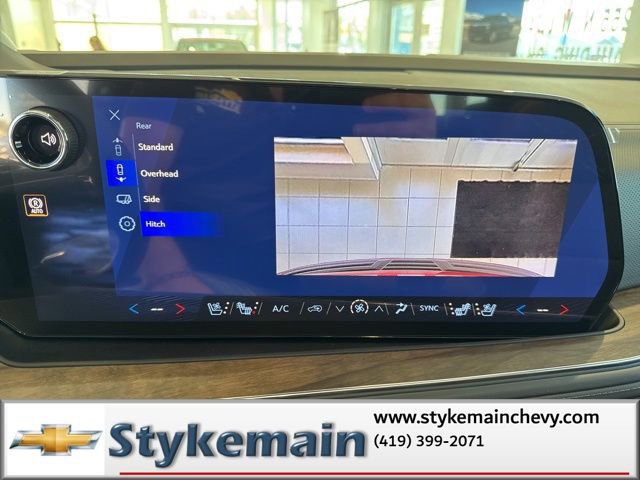 New 2026 Chevrolet Suburban High Country image 44