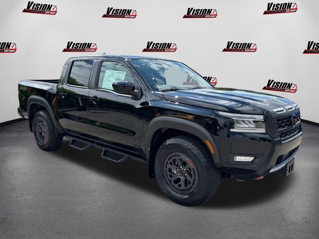 New 2025 Nissan Frontier PRO-4X image 3