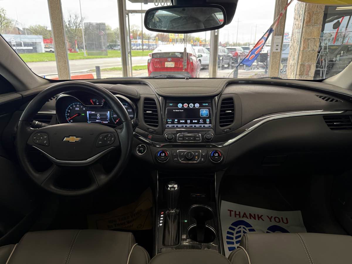 Used 2019 Chevrolet Impala Premier w/ Premier Confidence Package FWD image 34