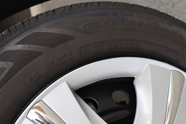 Used 2020 Toyota Corolla SE image 48